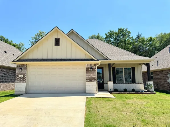 448 Preston Ridge Dr, Tyler, TX 75703