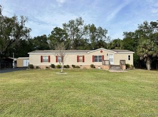 10330 W Pamondeho Cir, Crystal River, FL 34428