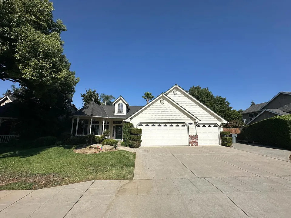 1243 N Carolina Ave