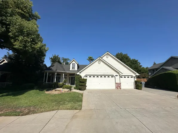 1243 N Carolina Ave, Clovis, CA 93619