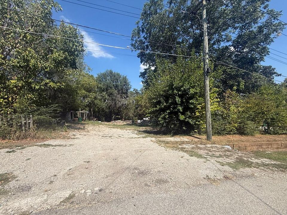 2nd image of 310 S 4th Street