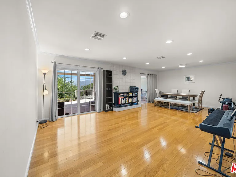 3114 Henrietta Ave — Photo 18
