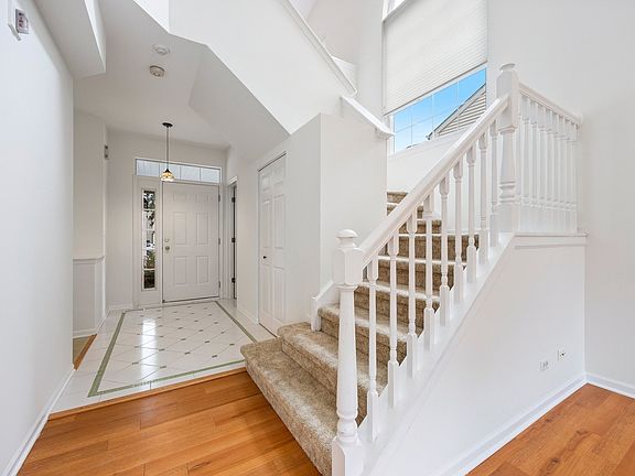 2nd image of 1053 Ripple Ridge Cv