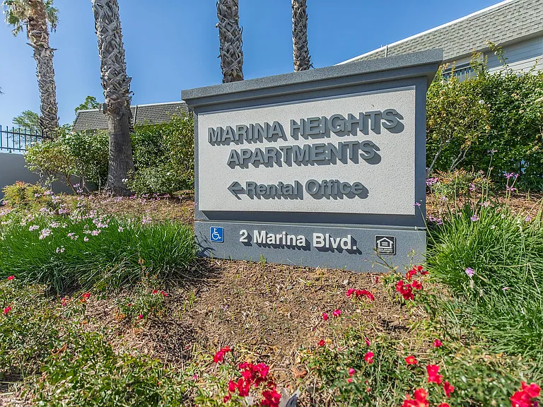 Marina Heights — Photo 30