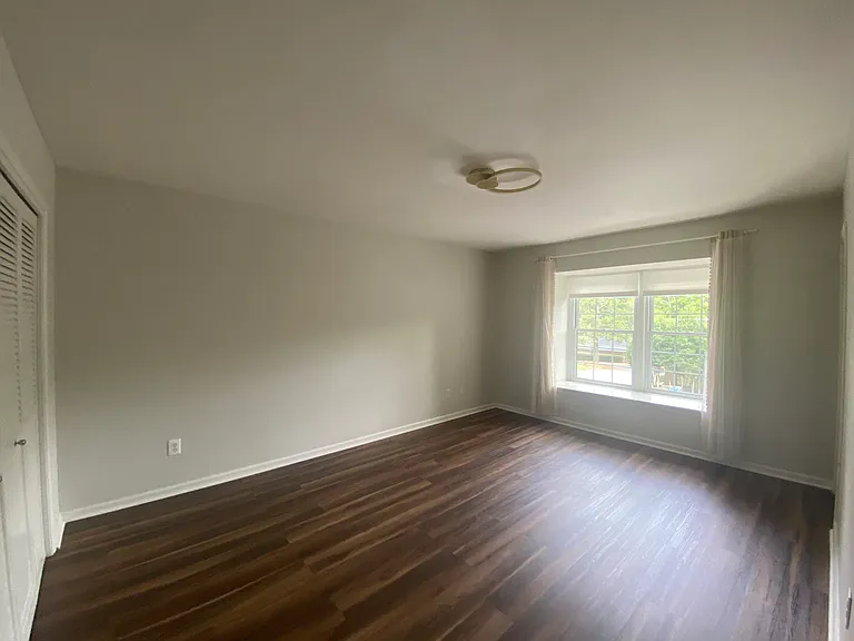 45 La Rue Pl NW — Photo 4
