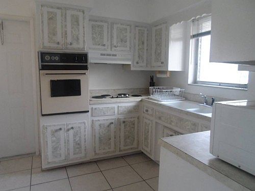 5th image of 301 SE 23rd Ave