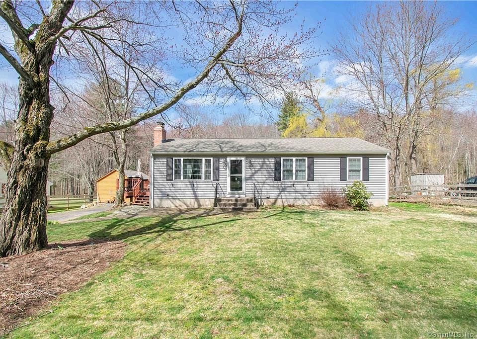 1st image of 9 Heather Ln