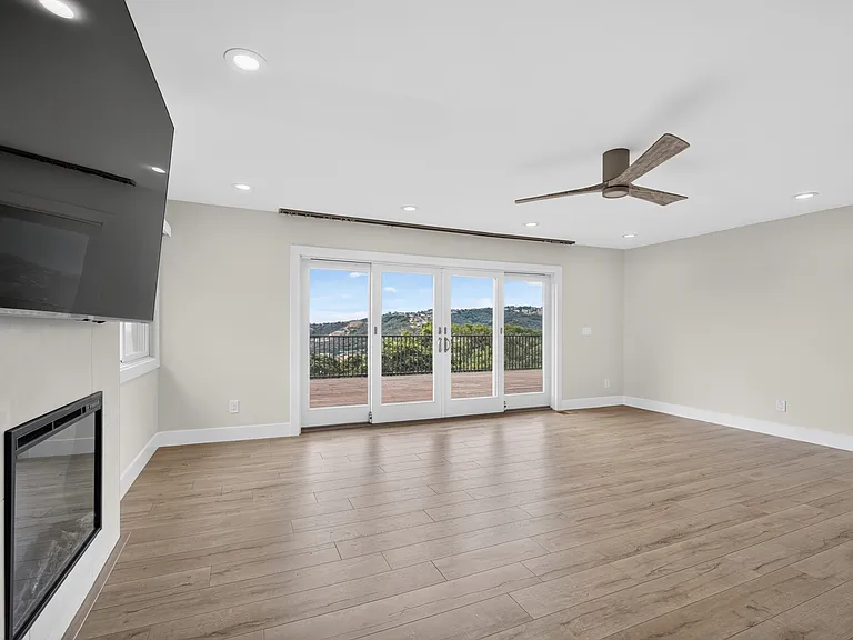 2517 Read Ave — Photo 5