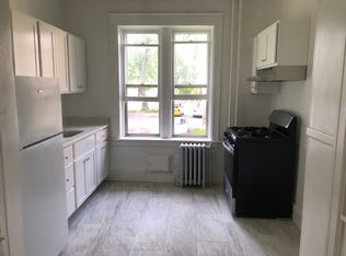 25 Hammersley Ave APT 3, Poughkeepsie, NY 12601