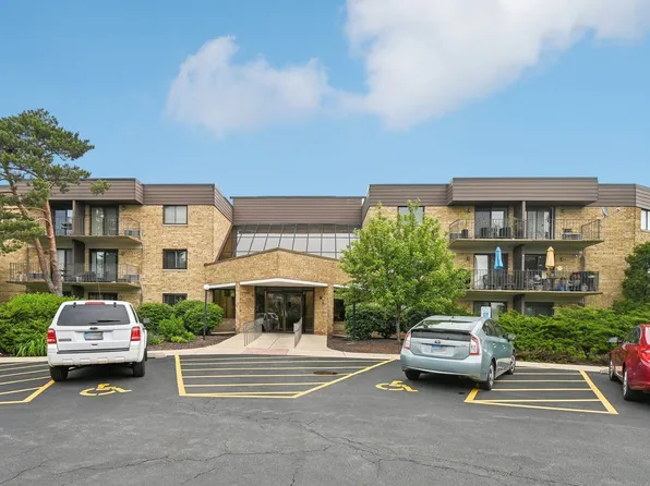 5600 Astor Ln Unit 314, Rolling Meadows, IL 60008