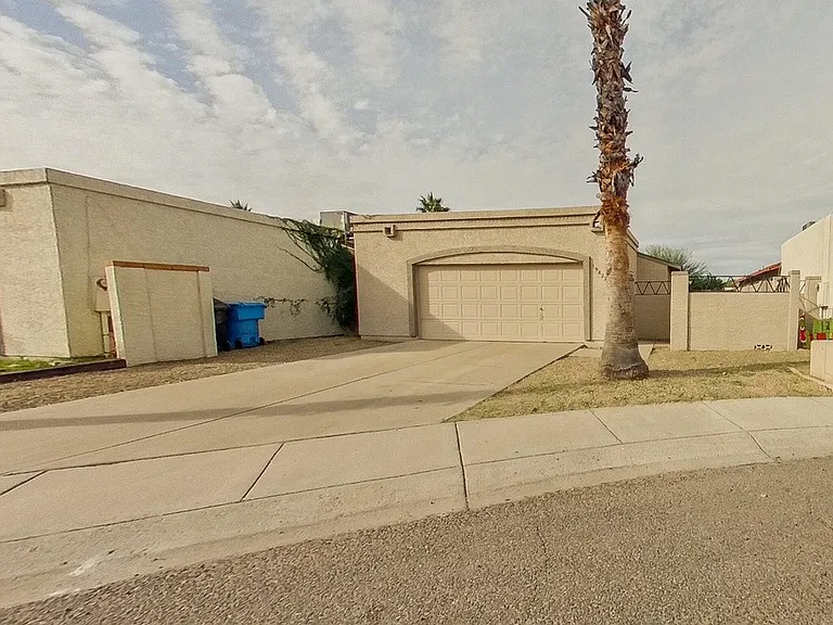 19822 N 10th Pl — Photo 4
