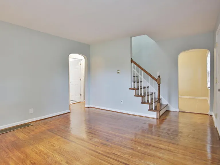 609 Marquette Dr — Photo 9