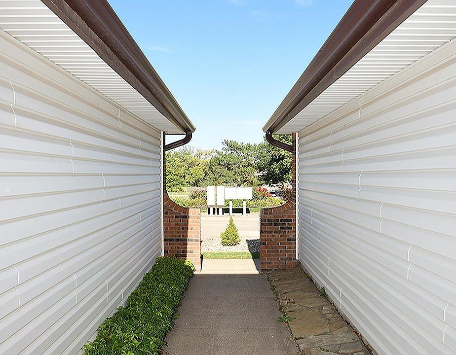2905 Londonshire Ct, Lincoln, NE 68516 | Zillow