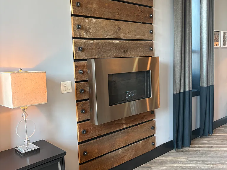12 King St W #1 — Photo 17