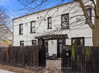 89 Foxley St, Toronto, ON M6J 1P9