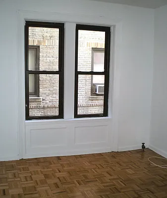 Rented by City Connections Realty | media 18