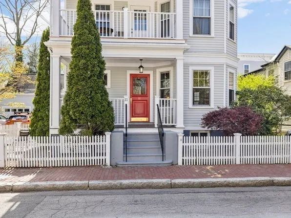 11 Wright St #1, Cambridge, MA 02138