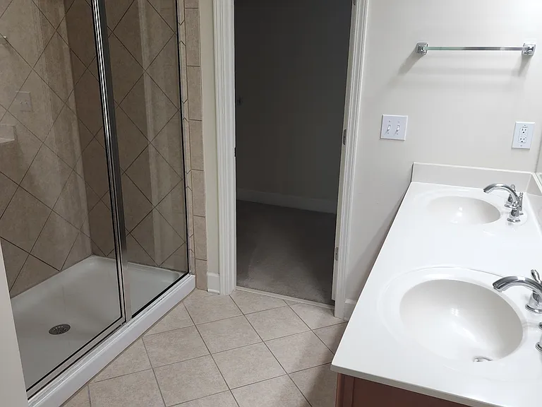 2817 Seneca Creek Ln SE #1 — Photo 8