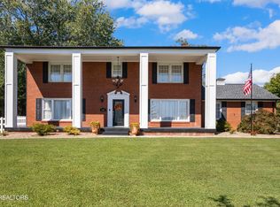 1351 Grand Colony Ln, Powell, TN 37849