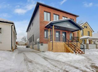 126 Price St #4, London, ON N5Z 2J3