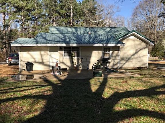 2nd image of 1550 E Quitman St