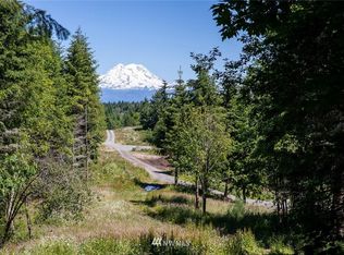 13033 Algyer Rd SE, Rainier, WA 98576