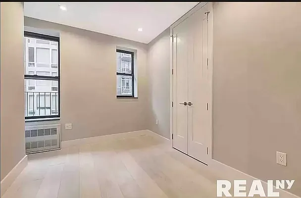 Rented by REAL New York | media 8