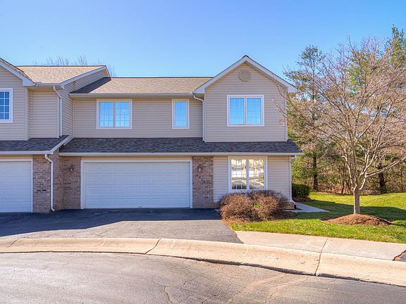2nd image of 2235 Whitney Ct