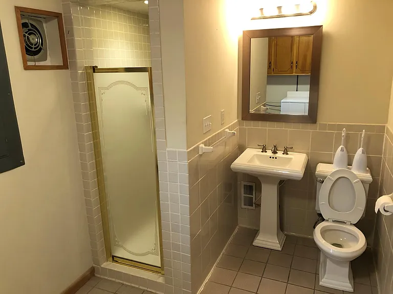120 Womack Ave — Photo 6