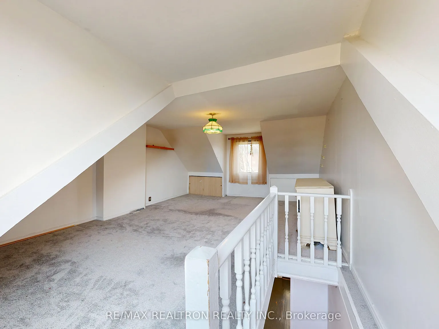 3 bed, $3,100 — Photo 2