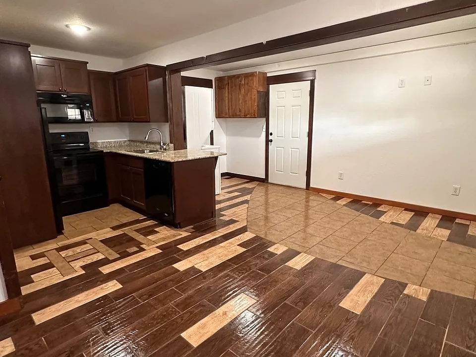 21 E County Rd #A