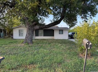 418 Rasa Dr, San Antonio, TX 78227