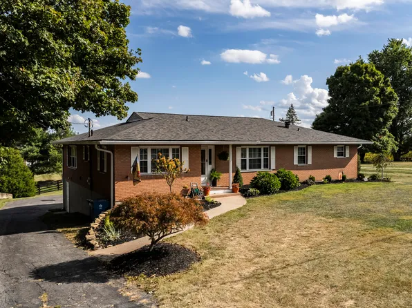 202 Ridgelea Dr, Williamstown, KY 41097