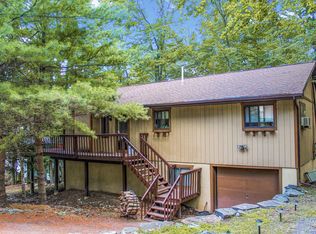 1009 Cheroquee Ter, Lake Ariel, PA 18436