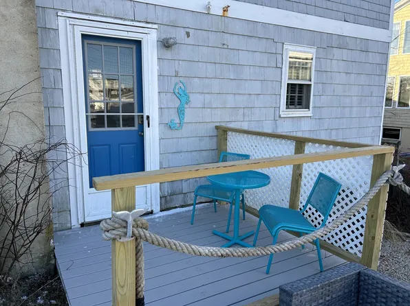 51 Northern Blvd #1, Newbury, MA 01951