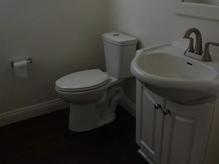 328 S Steckel Dr #B — Photo 6
