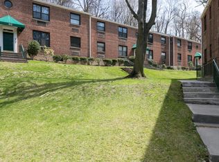316 Main St, Roslyn, NY 11576