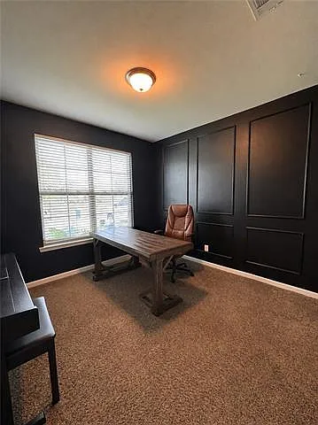 408 Lakeshore Vlg E — Photo 14