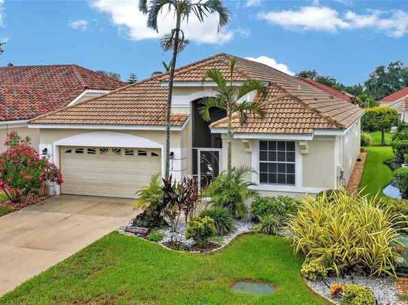 318 Langholm Dr, Venice, FL 34293
