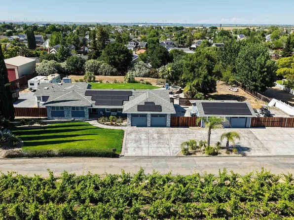 147 Loren Ln, Oakley, CA 94561