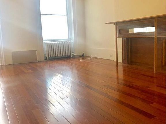 5th image of 40 W 56th St APT 5F