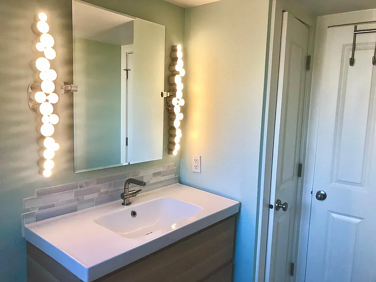 9013 16th Ave SW #9 — Photo 5
