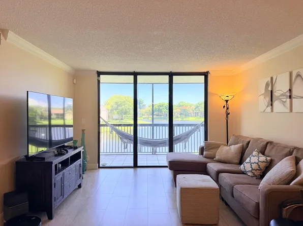 1266 S MILITARY Trail #525, Deerfield Beach, FL 33442