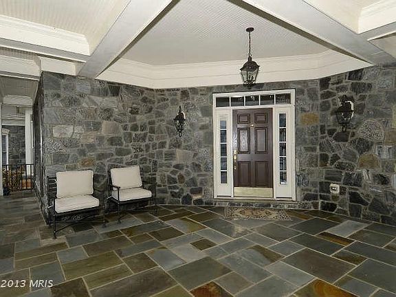 3rd image of 43465 Calphams Mill Ct