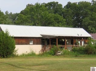 4820 Oaks Rd, Paducah, KY 42003