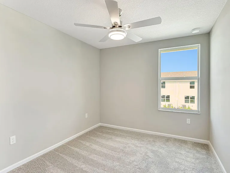 5694 SE Edgewater Cir — Photo 27