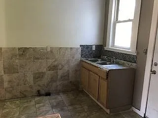 8337 John R St — Photo 2