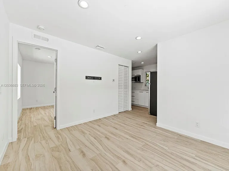 19715 SW 99th Pl — Photo 31