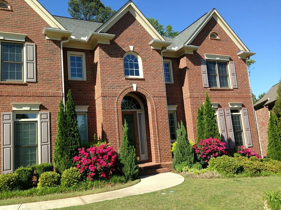 5102 Crescent Cove lane