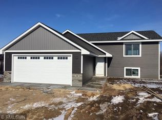 281 Pintail St, Baldwin, WI 54002